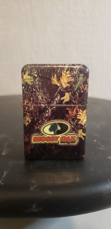 Mossy Oak Camo Flip Top Refillable Lighter