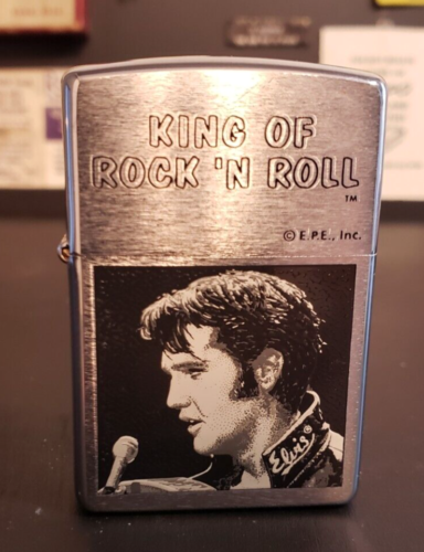 Zippo - Elvis Presley 2000 the King of Rock N Roll, Never Struck | Silver | Lighter