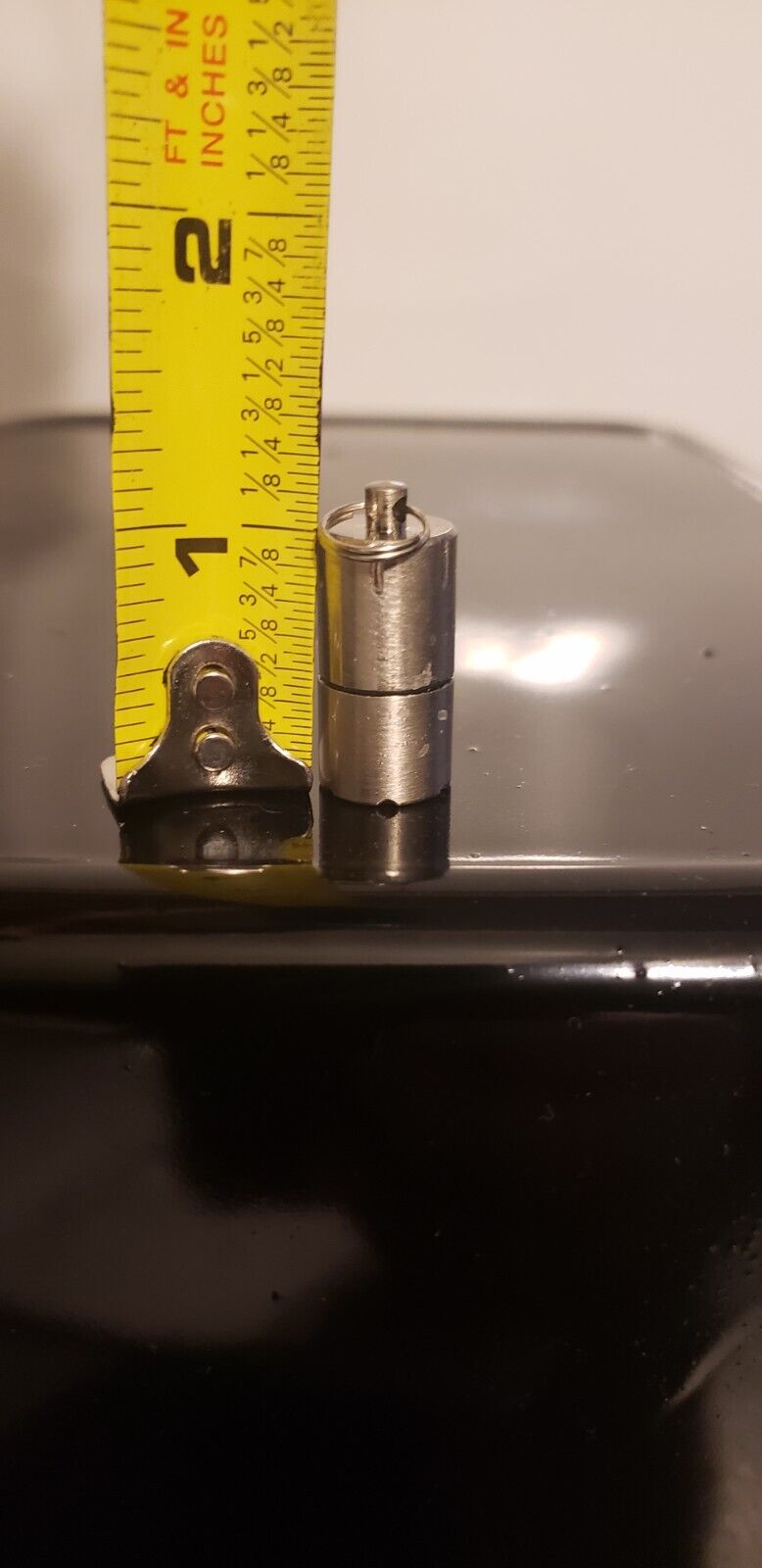 Mini Keychain Retro Lighter Waterproof Keychain Cigarette Lighter