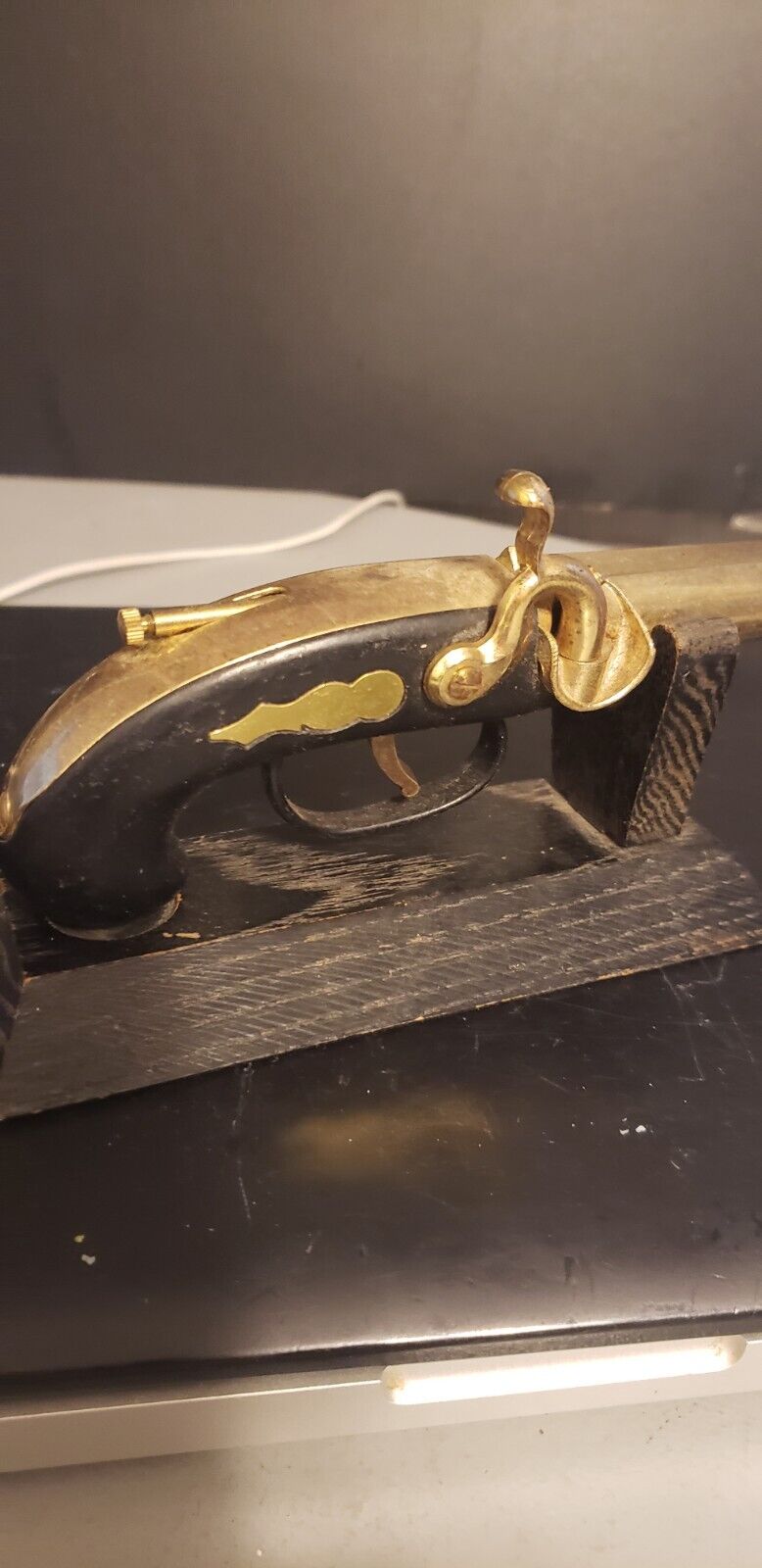 Antique Derringer Pistol Style Lighter, 7.75'' black & gold, needs flint/fluid