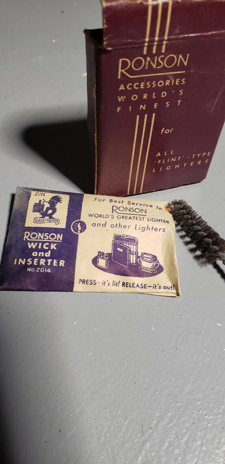 vintage RONSON LIGHTER BOX & ADVERTISEMENT & ACCESSORIES