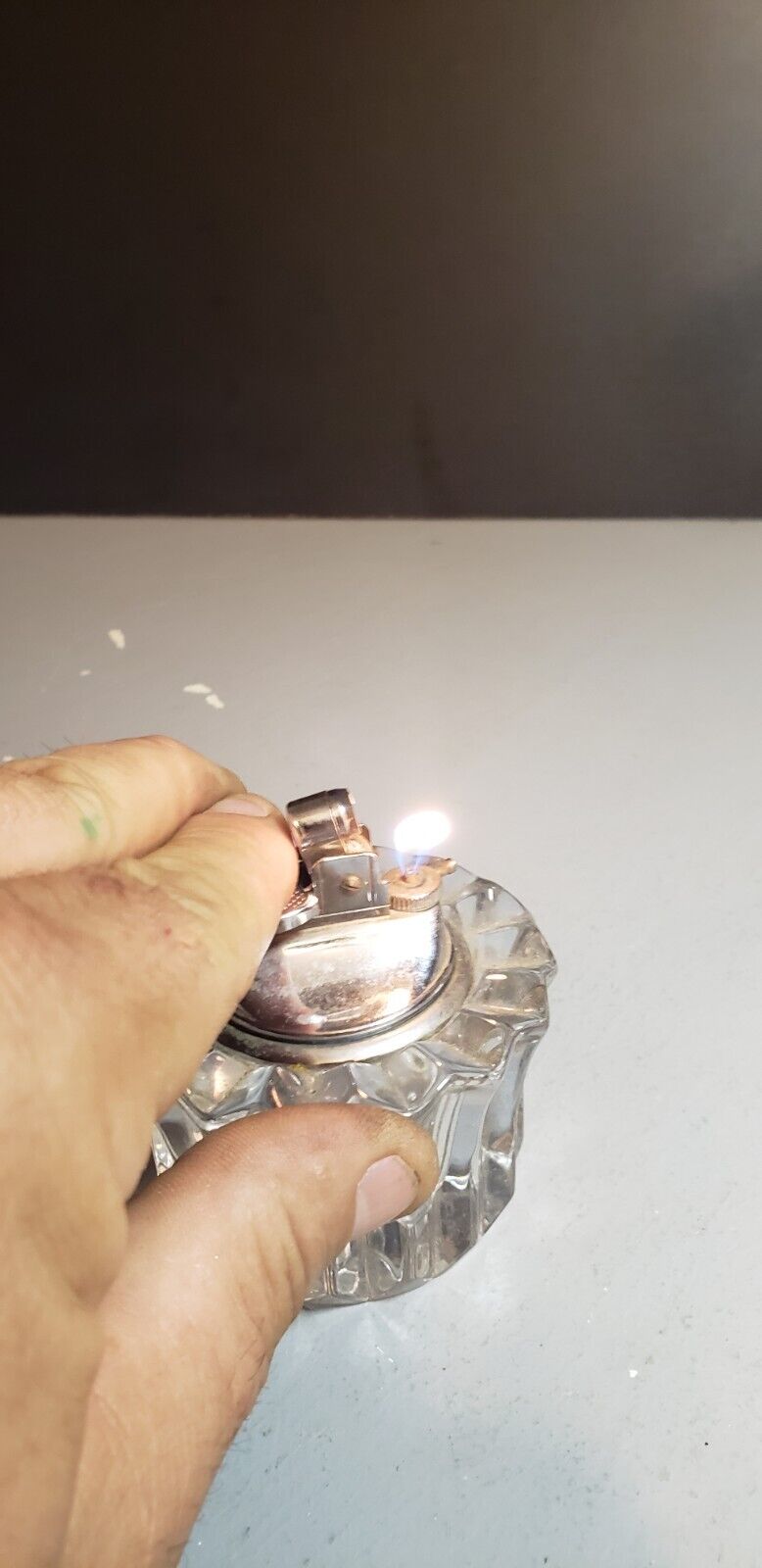 Heavy Clear Glass Butane Table Cigarette Lighter