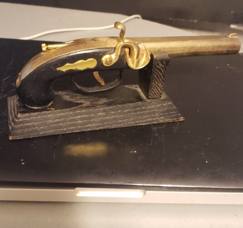 Antique Derringer Pistol Style Lighter, 7.75'' black & gold, needs flint/fluid