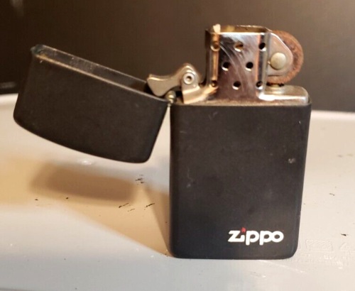 Zippo Lighter, a real classic beauty - Black Matte